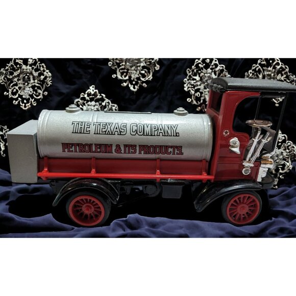 Texaco 1910 Mack Truck Tanker Coin Bank - Picture 2 of 12